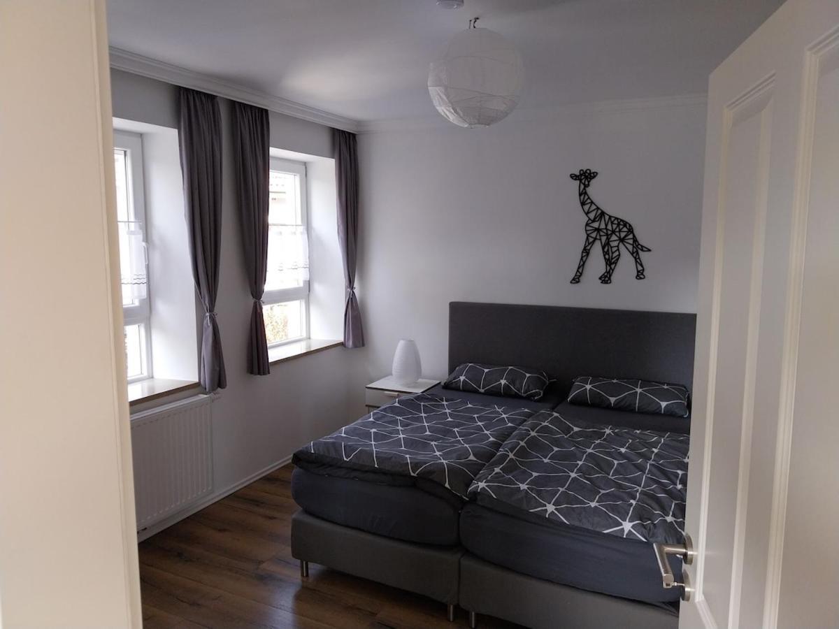 Bad Aibling City Apartment - Alpenblick ภายนอก รูปภาพ
