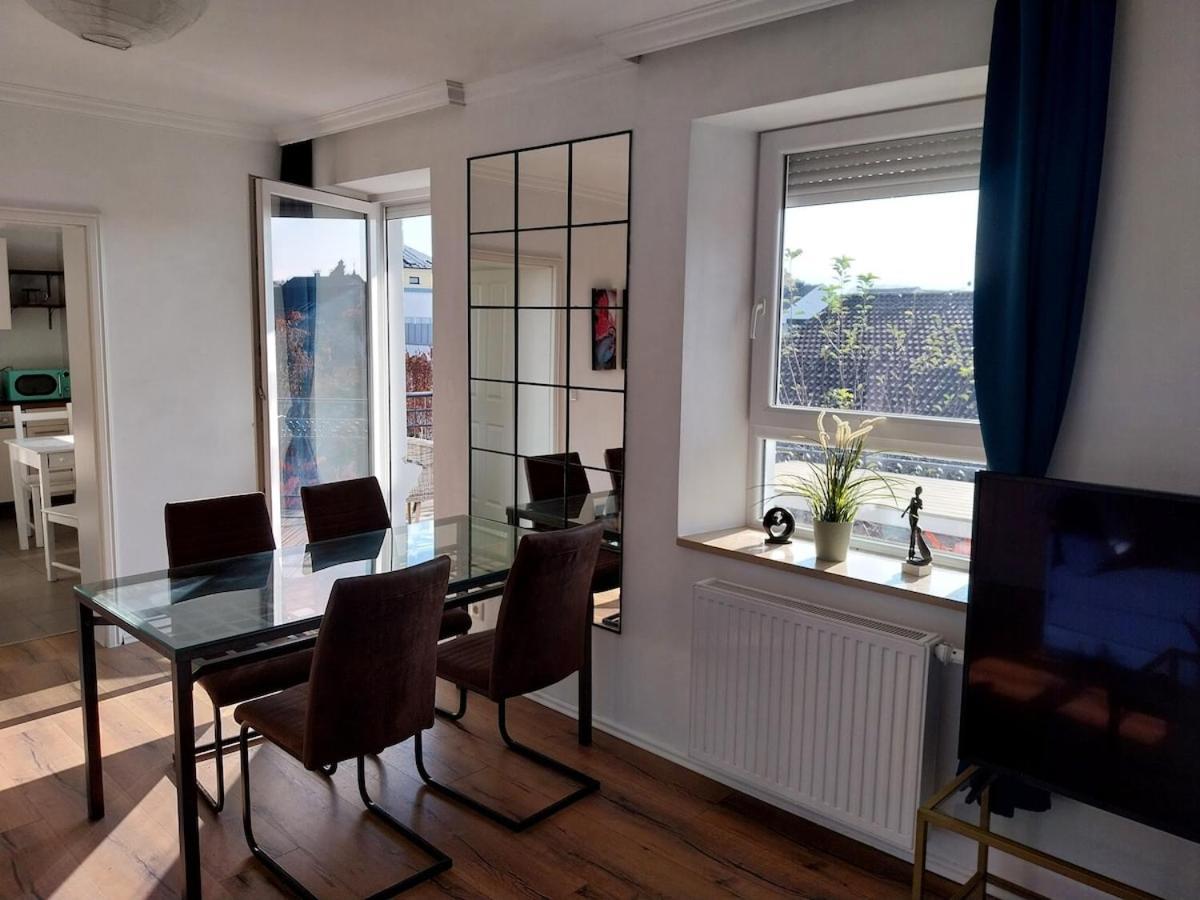 Bad Aibling City Apartment - Alpenblick ภายนอก รูปภาพ